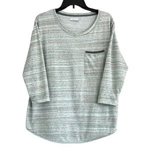 Columbia Women’s Green Pocket Shirt Stripes Rounded Neckline and Hem Size Large